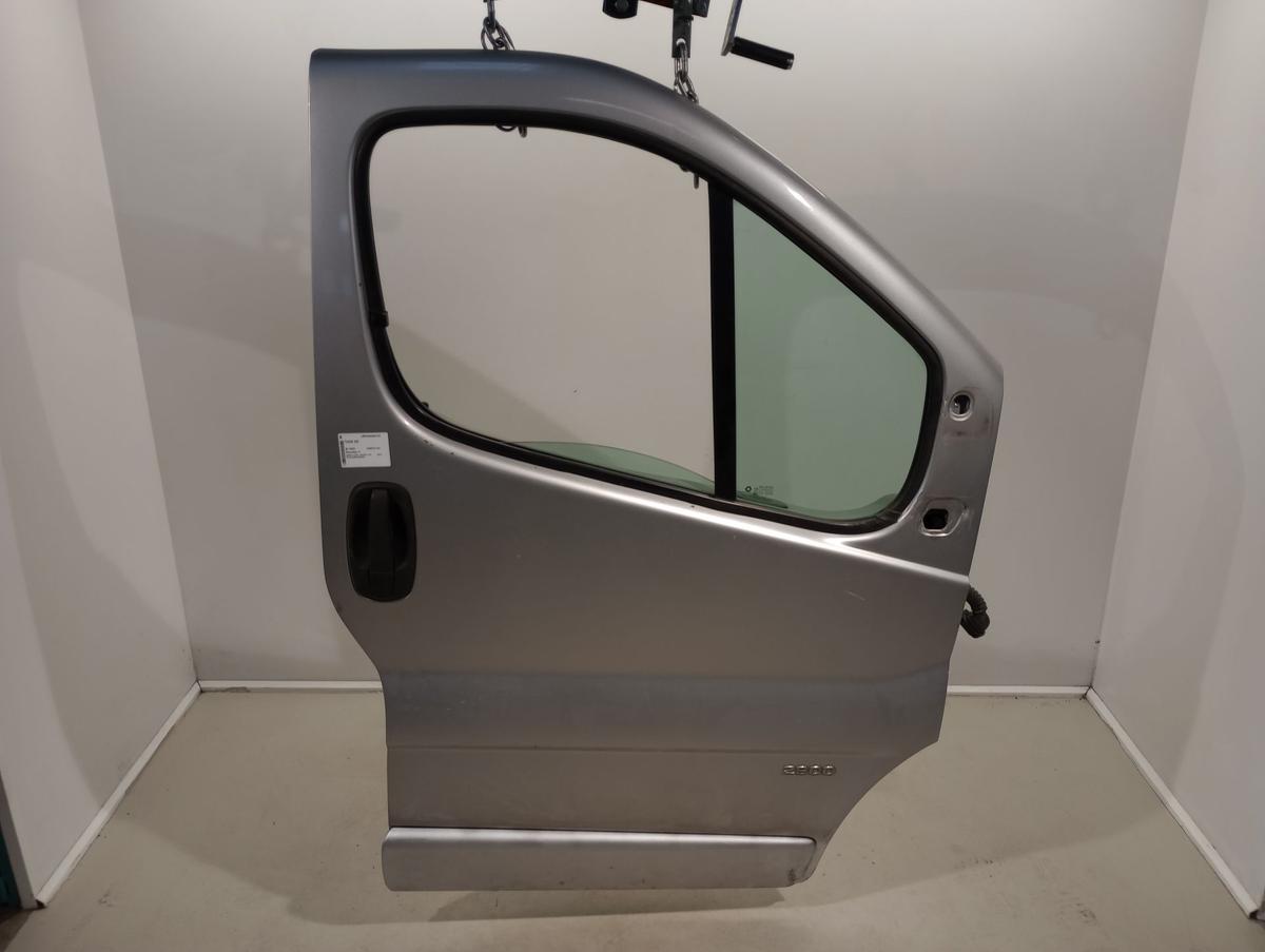 Opel Vivaro A original T&uuml;r vorn rechts Beifahrer Starsilber Bj 2003